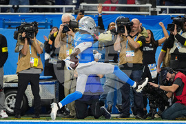 Packers Lions Football