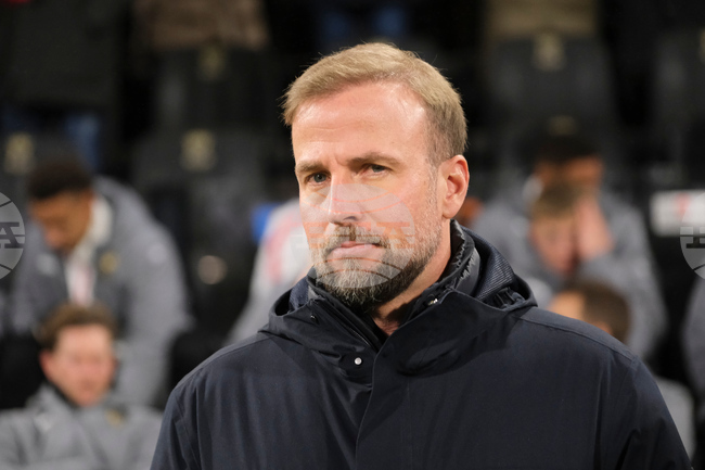 Треньорът на Щутгарт Себастиан Хьонес подкрепи Дениз Ундав след коментар на германския селекционер Юлиан Нагелсман