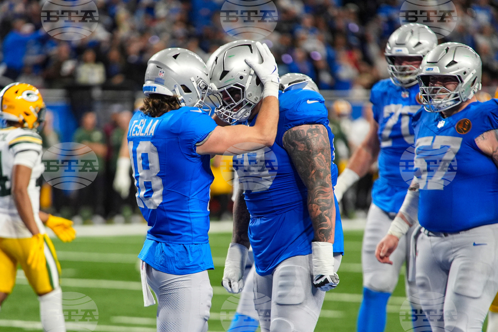 Packers Lions Football