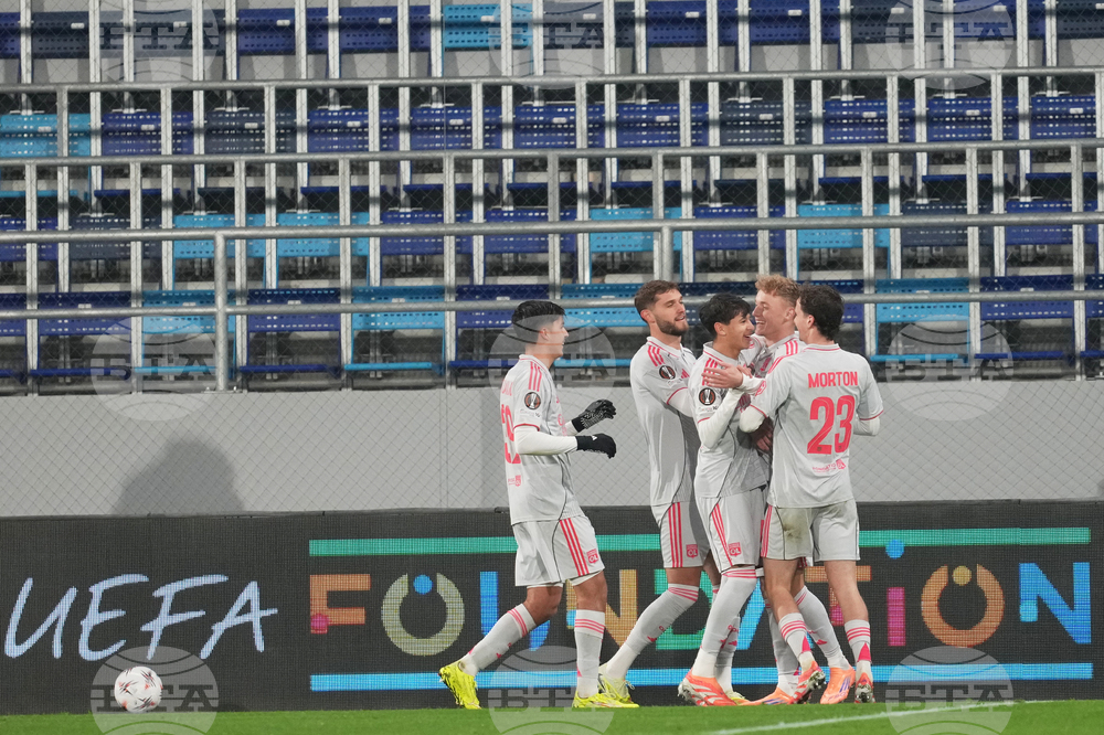 Лион победи Брест във френското футболно първенство