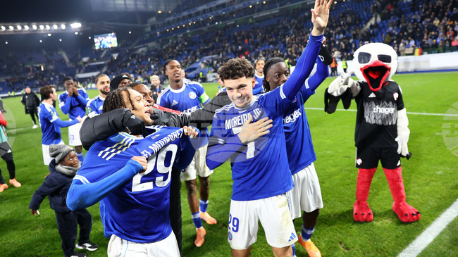 Страсбург сложи край на силна серия на Олимпик Лион