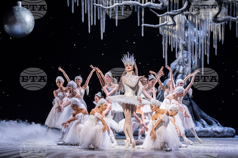 TV-Holiday-Programming