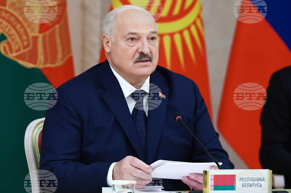 Лукашенко заяви, че не може вечно да бъде президент на Беларус