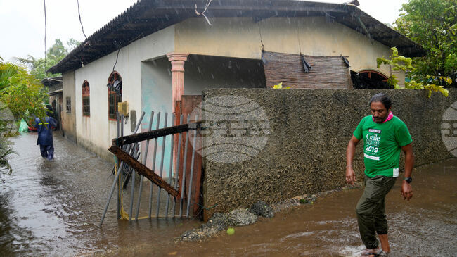 40 Bulgarian Tourists Stranded in Sri Lanka Amid Floods