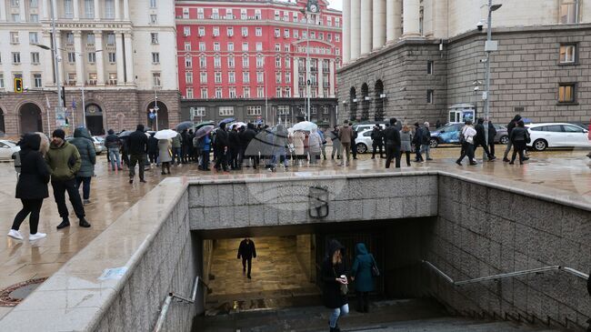 Velichie Supporters Disrupt Traffic in Central Sofia