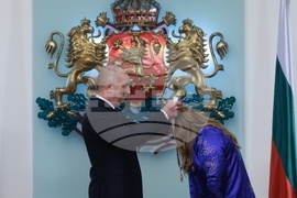 Румен Радев - Лина Омар - награждаване