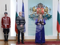 Румен Радев - Лина Омар - награждаване