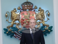 Румен Радев - Лина Омар - награждаване