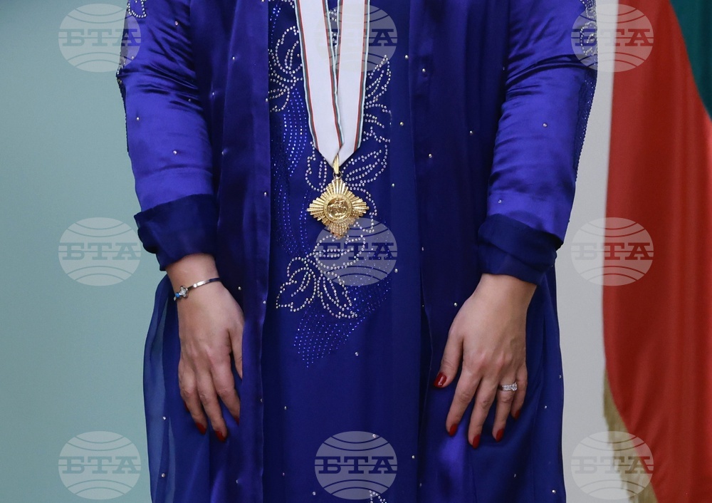 Румен Радев - Лина Омар - награждаване