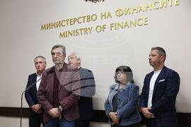 Министерство на финансите - работодателски организации - синдикати - среща