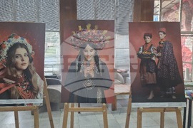 Шумен - изложба „Украински носии и традиции“