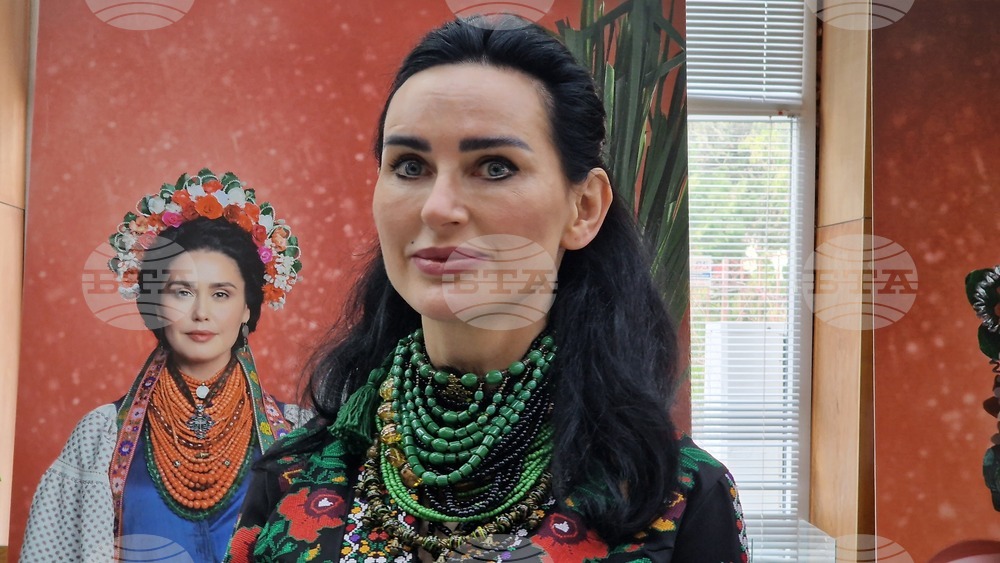 Шумен - изложба „Украински носии и традиции“