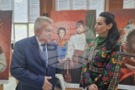 Шумен - изложба „Украински носии и традиции“