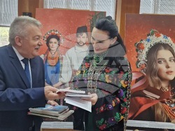 Шумен - изложба „Украински носии и традиции“