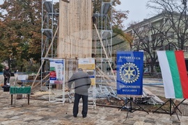 Търговище - паметник на Васил Левски - начало на изграждането