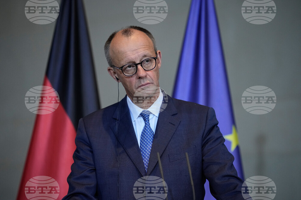 Европа трябва да стане по-малко зависима от САЩ, заяви Мерц