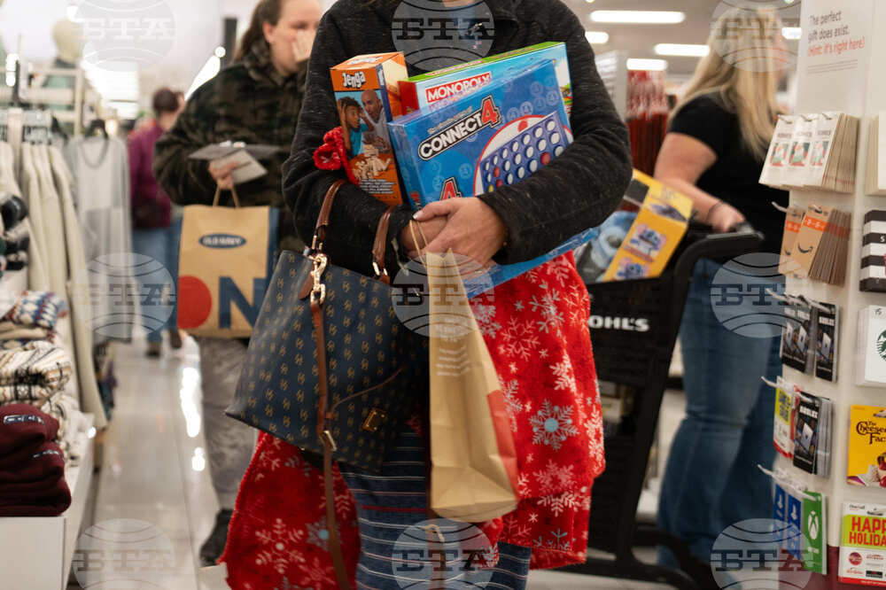 Black Friday Holiday Shopping