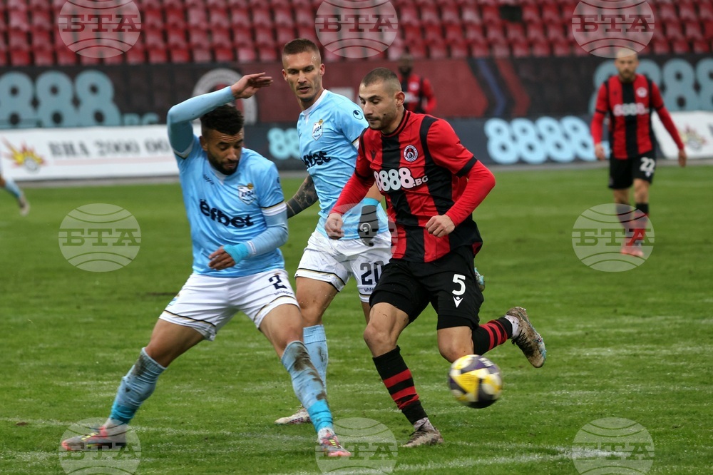 Футбол - Локомотив София - Арда