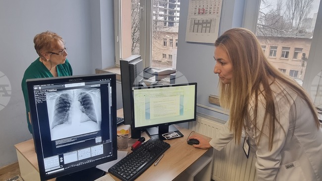 Изкуствен интелект подпомага работата на рентгенолозите в болницата в Перник