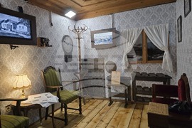 Стрелча - Исторически музей - мултимедийна инсталация „Поздравъ отъ Стрелча“