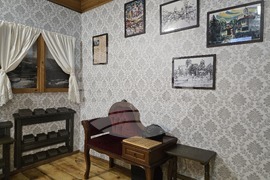 Стрелча - Исторически музей - мултимедийна инсталация „Поздравъ отъ Стрелча“