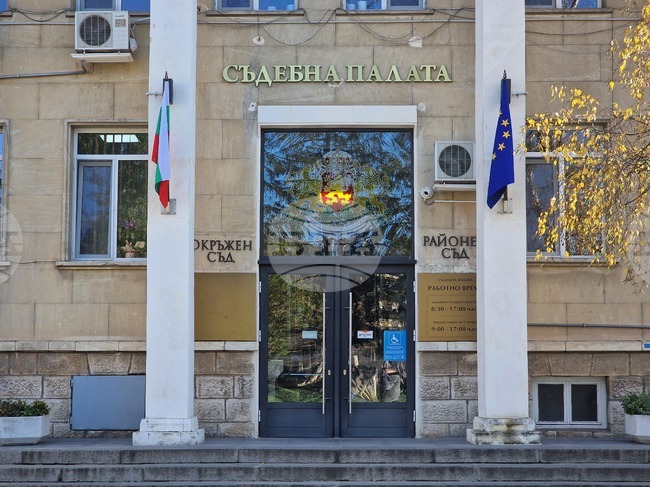 В Окръжния съд в Разград започна делото за пътнотранспортното произшествие от декември 2022 г., при което загина 48-годишна жена 