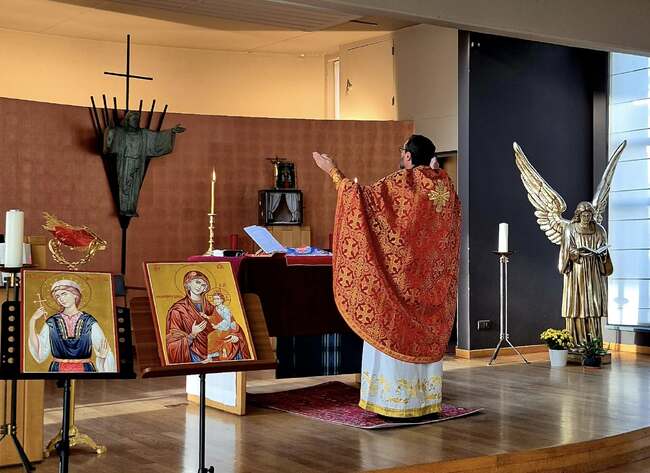 Литургия бе отслужена в църковна мисия „Св. Злата Мъгленска“ в Антверпен на 22 ноември