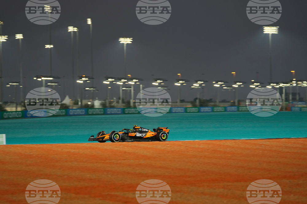 APTOPIX Qatar F1 GP Auto Racing
