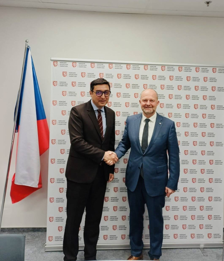 АЗЕРТАДЖ: Азербайджан и Чехия обсъдиха засилване на сътрудничеството в сферата на спорта 