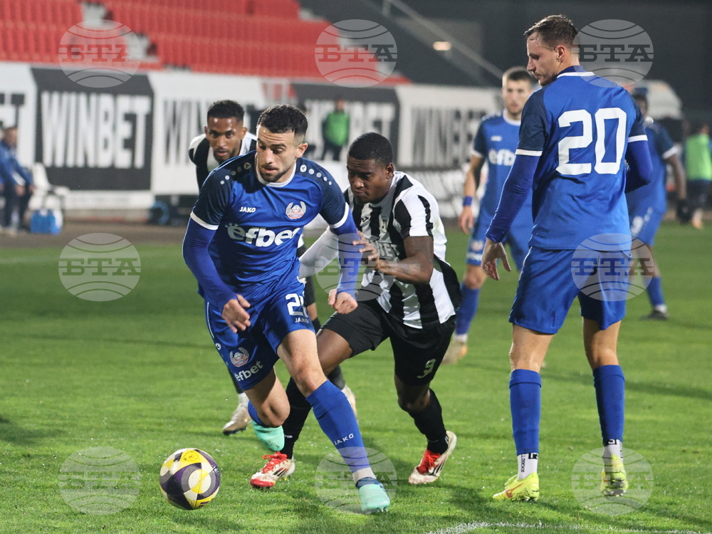 Времето за подготовка беше малко, но новите попълнения се адаптират добре, заяви треньорът на Монтана Акис Вавалис ден преди първия мач