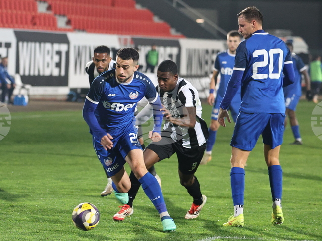 Времето за подготовка беше малко, но новите попълнения се адаптират добре, заяви треньорът на Монтана Акис Вавалис ден преди първия мач