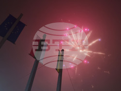 Генерал Тошево - коледни светлини - елха