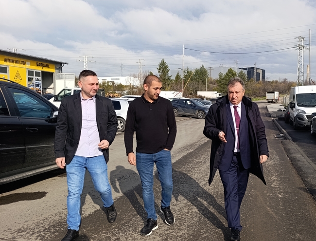 Община Шумен: Кметът откри обновения и отводнен участък при Сусурлука