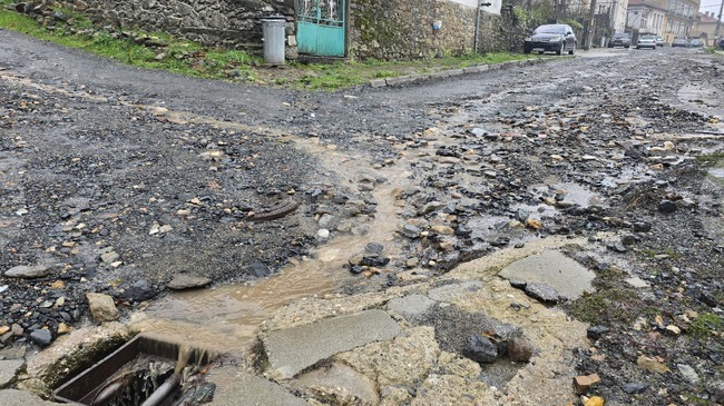 Труднопроходими са част от улиците в петричкото село Ключ, съобщи кметът Македонка Иванова