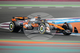 APTOPIX Qatar F1 GP Auto Racing