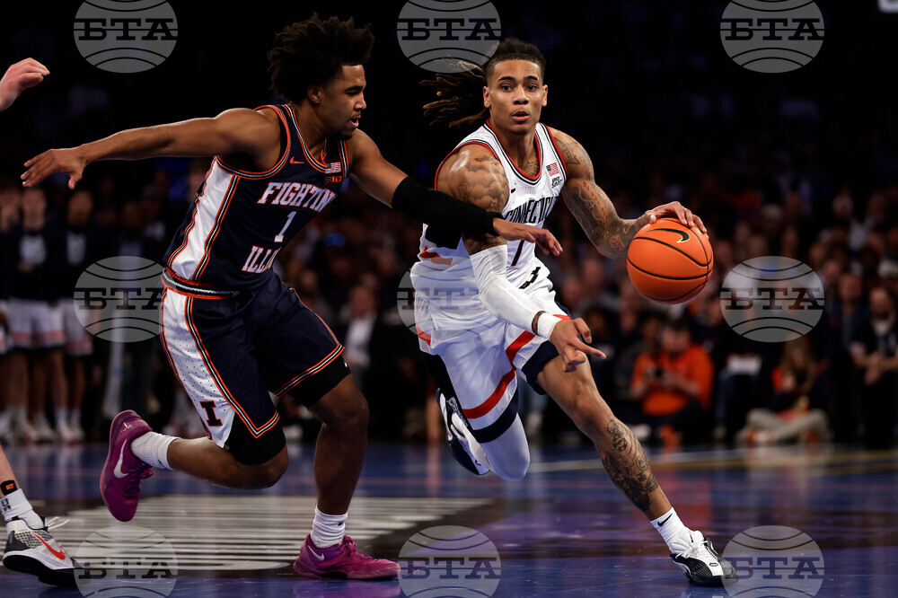 Illinois UConn Basketball