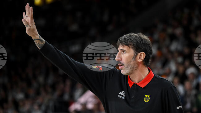 Селекционерът на националния тим по баскетбол на Германия Алекс Мумбру: „Лудост е отборите от Евролигата ще играят 14 или 15 мача през декември“