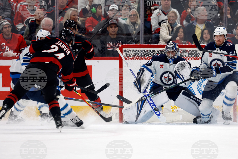 Jets Hurricanes Hockey