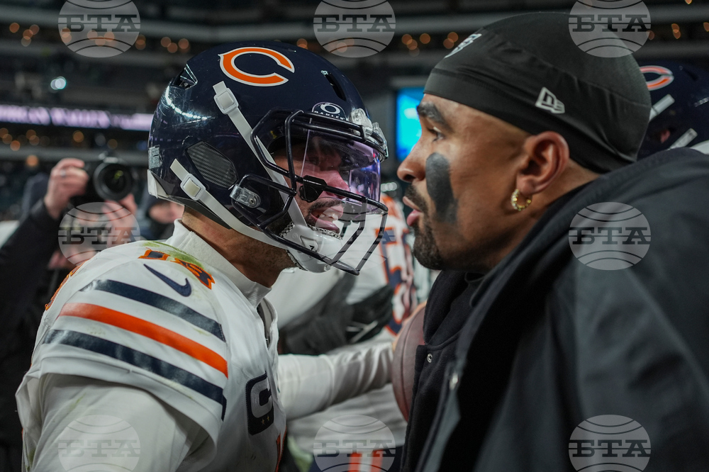 Bears Eagles Football