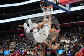 Magic Pistons Basketball