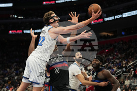 Magic Pistons Basketball