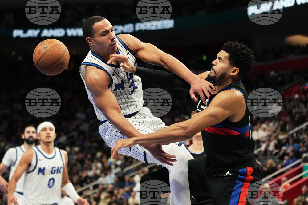 Magic Pistons Basketball