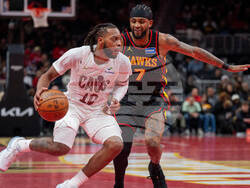 Cavaliers Hawks Basketball