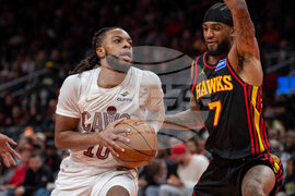 Cavaliers Hawks Basketball
