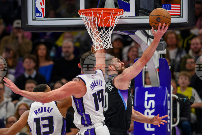 Kings Jazz Basketball