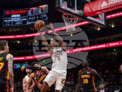 Cavaliers Hawks Basketball