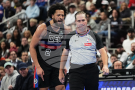 Magic Pistons Basketball