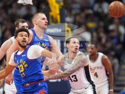 Spurs Nuggets Basketball