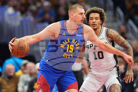 Spurs Nuggets Basketball