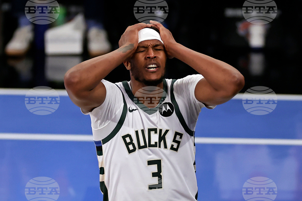 Bucks Knicks Basketball